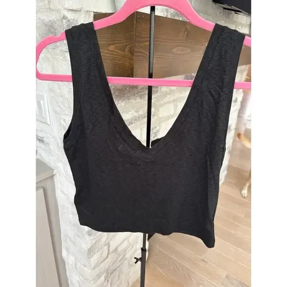 Madewell Women's True Black Supercrop V-Neck Tank Top Size M - Picture 3 of 5